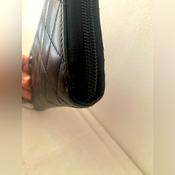 Chanel Cambon Calf Leather Zippy Wallet w/COA - Picture 11 of 17